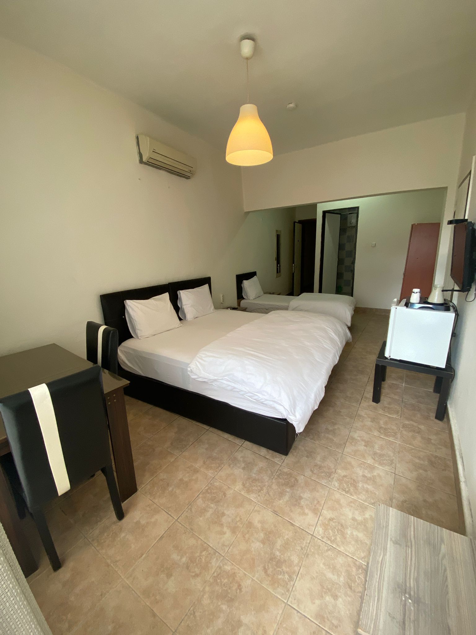 Akhisar Toprak Otel oda